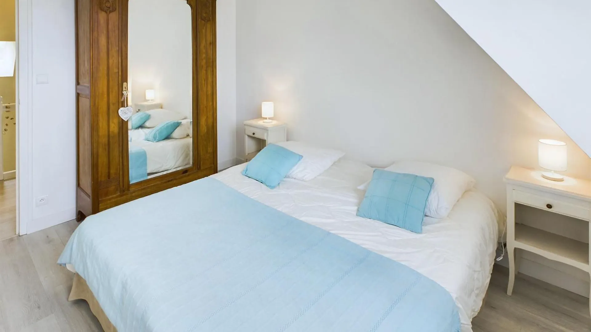Holiday home Authentique Maison Bretonne Pour 6 A Plovan France